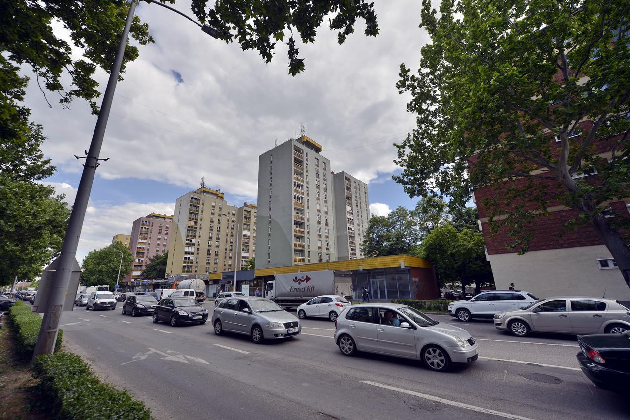 Panorama City Apartman Pécs Zewnętrze zdjęcie