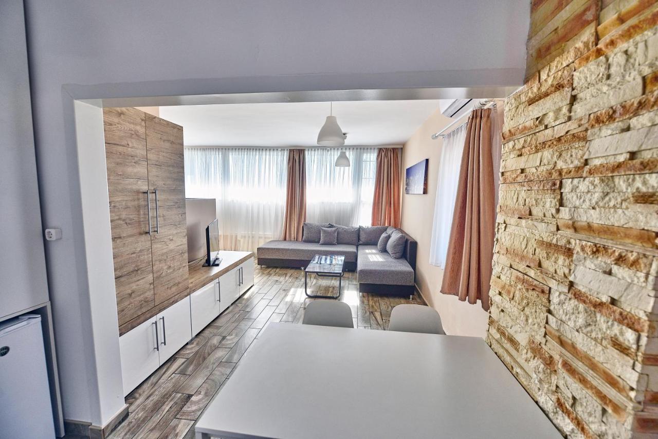 Panorama City Apartman Pécs Zewnętrze zdjęcie